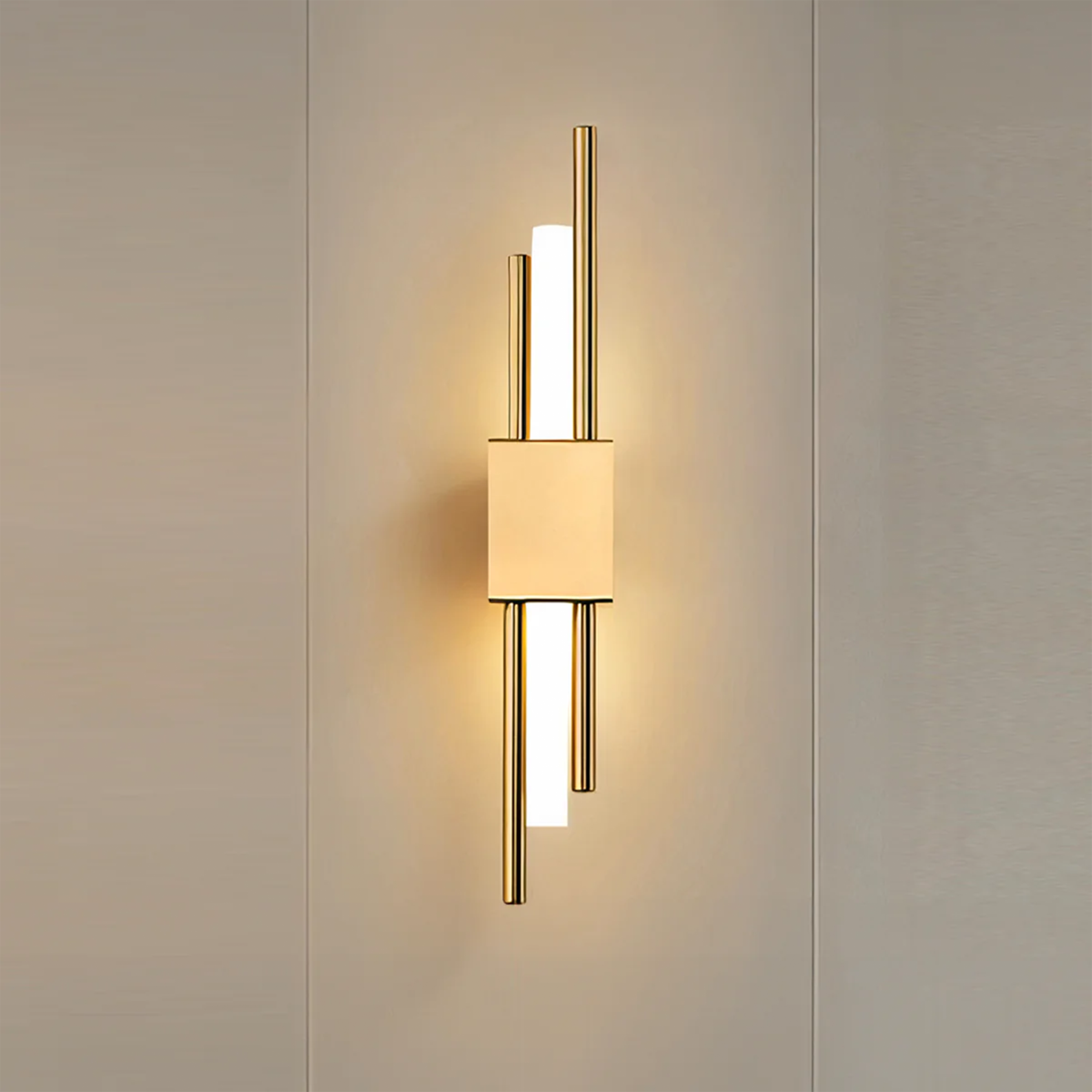 Glitch Wall Light • Gold • Rechargeable Battery • 2 Pack